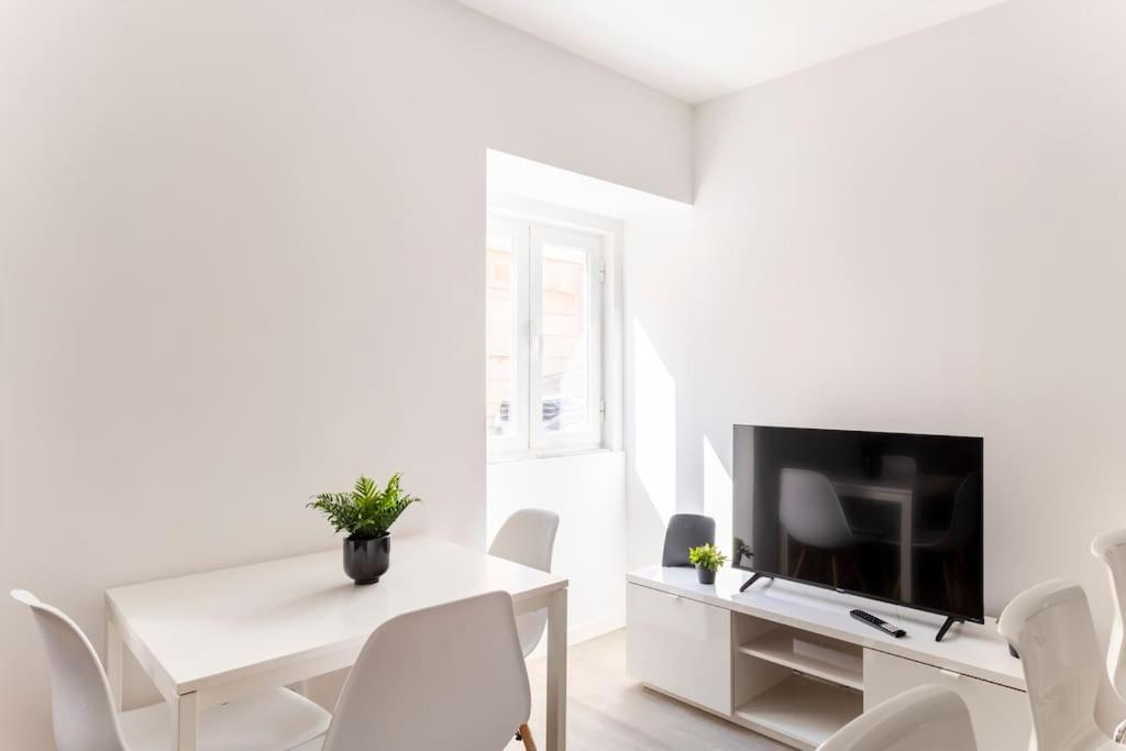 דירות Cozy And Modern Flat In ליסבון מראה חיצוני תמונה