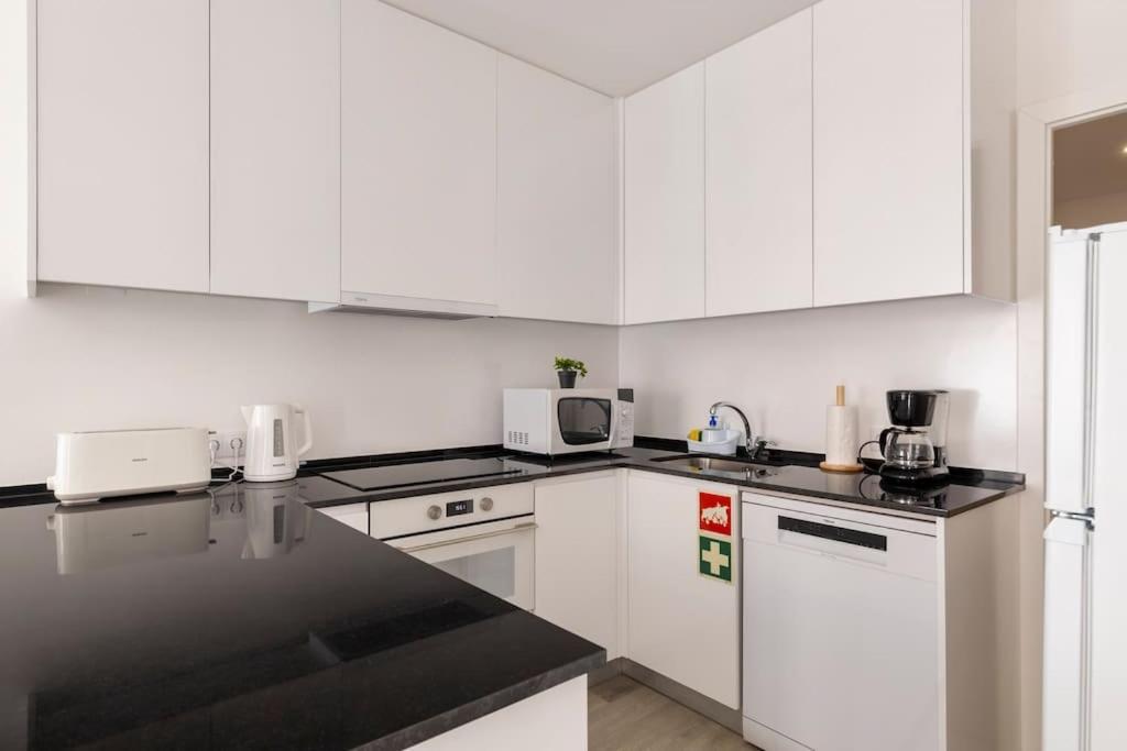 דירות Cozy And Modern Flat In ליסבון מראה חיצוני תמונה