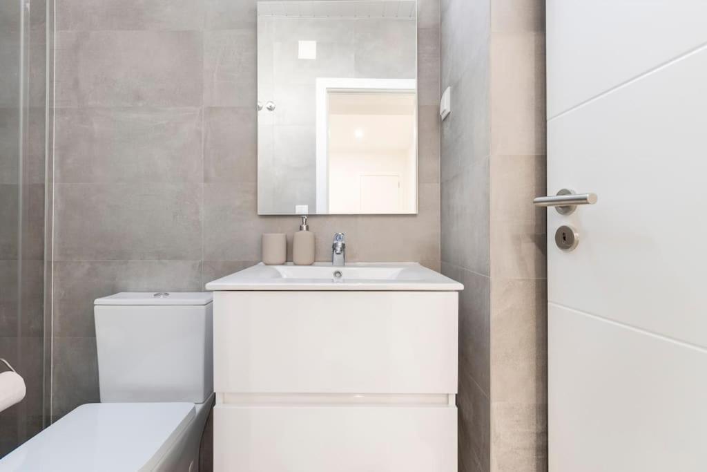 דירות Cozy And Modern Flat In ליסבון מראה חיצוני תמונה